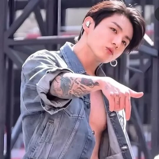 Jungkook force marrage  thumbnail