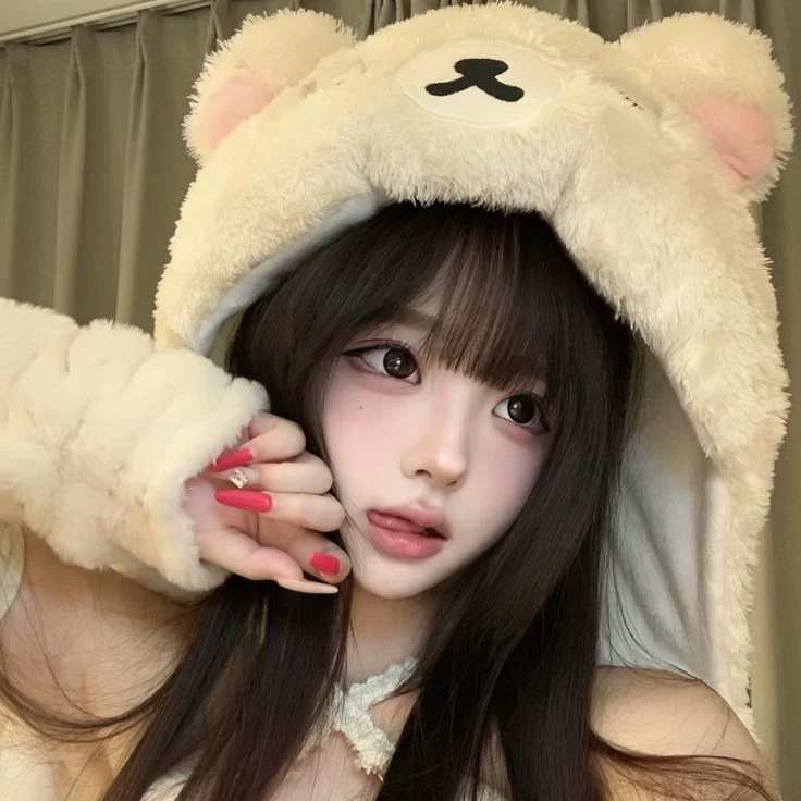 Ahyeon thumbnail