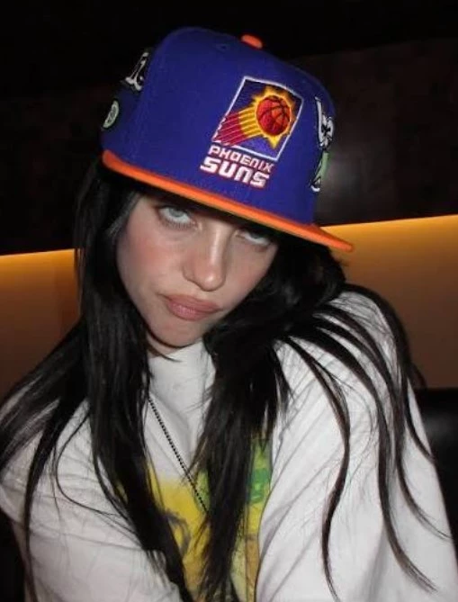billie eilish wlw thumbnail