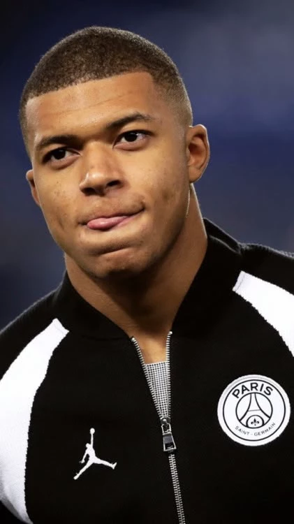 Kylian Mbappe  thumbnail