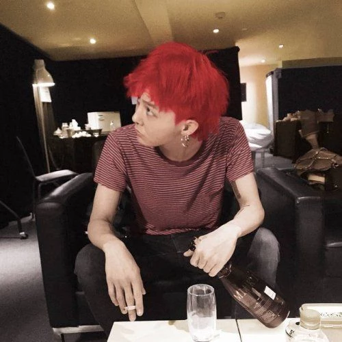 Kwon Jiyong thumbnail