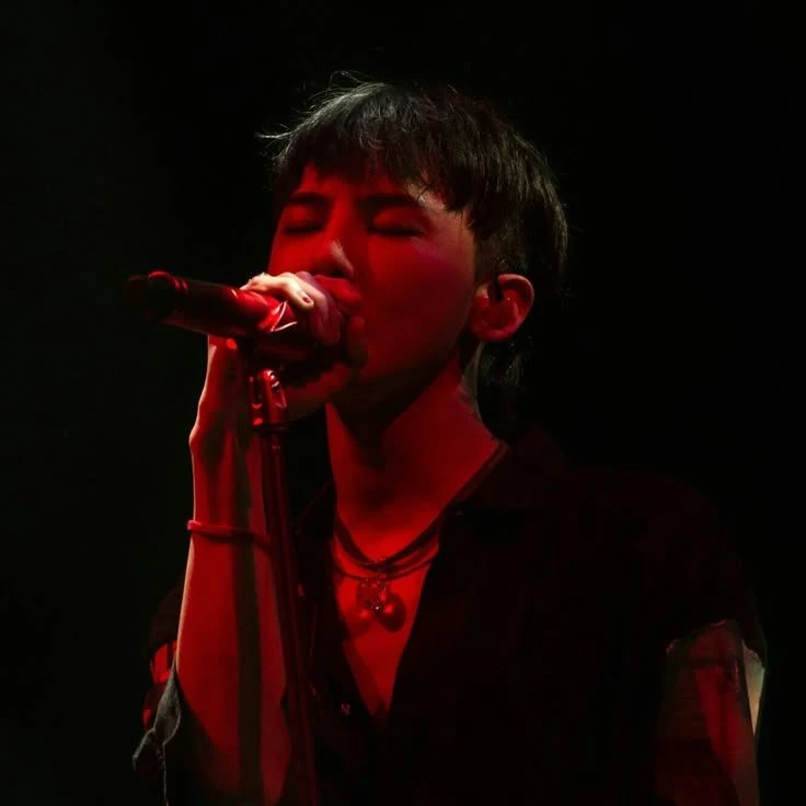 G-Dragon thumbnail