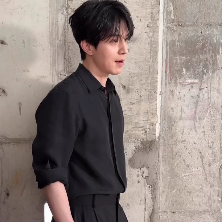 Lee Dong-wook thumbnail