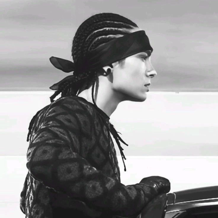 Tom kaulitz thumbnail