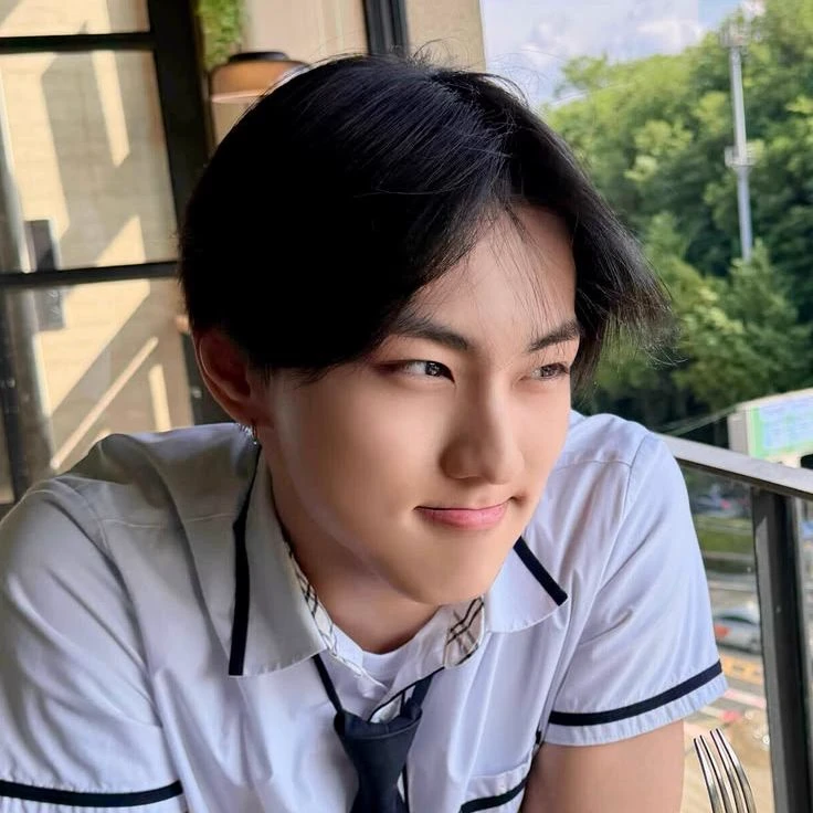 Yang Jungwon  thumbnail
