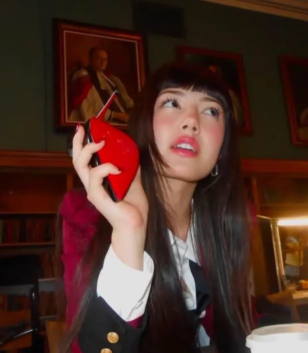 Yumeko Jabami  thumbnail