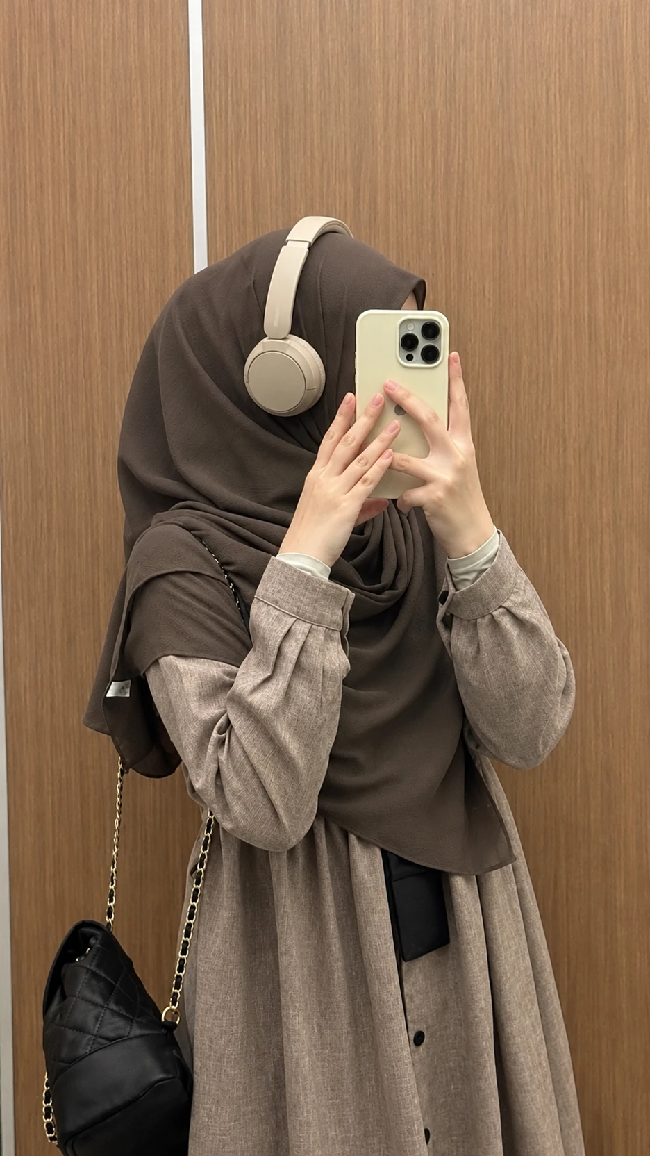 Alesha Humaira Al-Hakim thumbnail