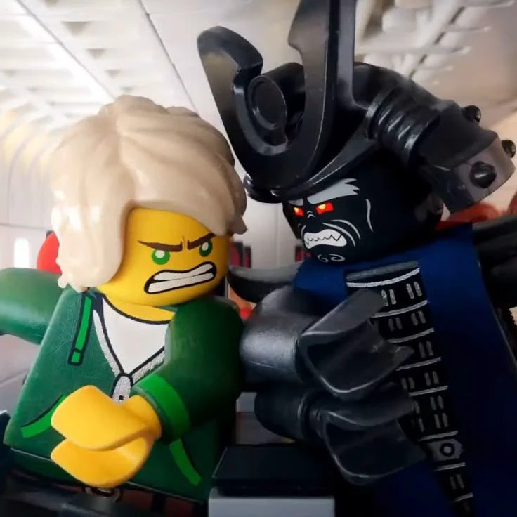 01 - Lloyd Garmadon  thumbnail