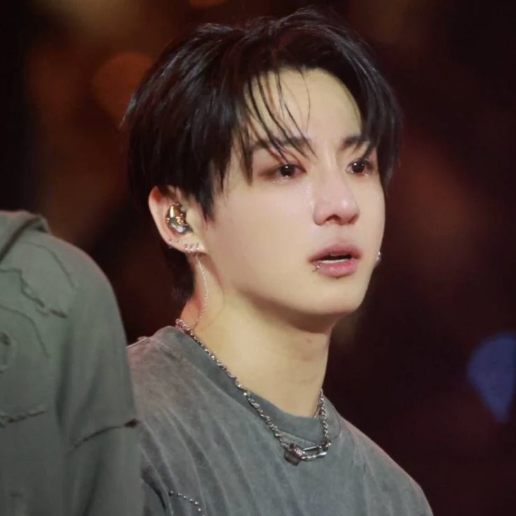 Jeon Jungkook thumbnail