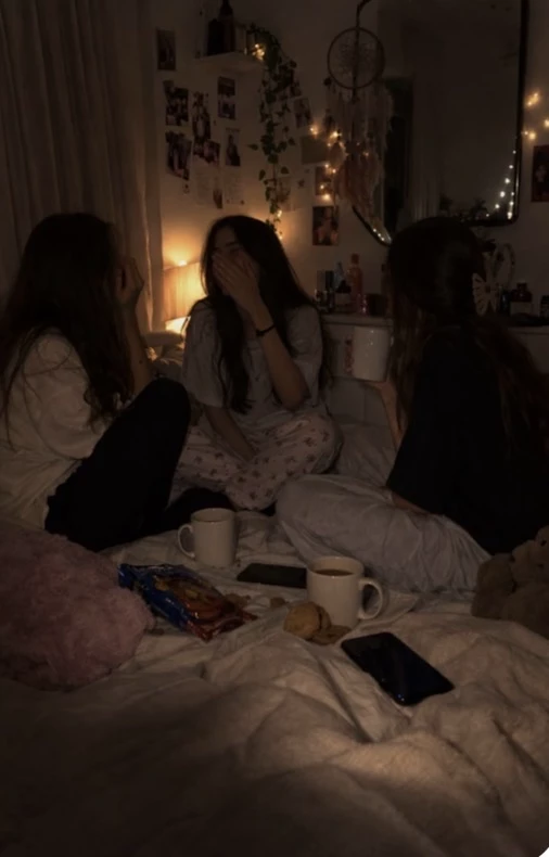3 Older Sisters thumbnail