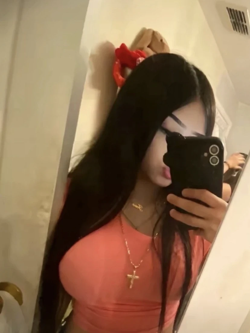 Ximena thumbnail