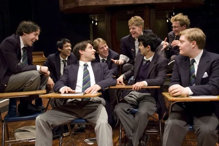 Graham and the rest of the boys in the back. thumbnail