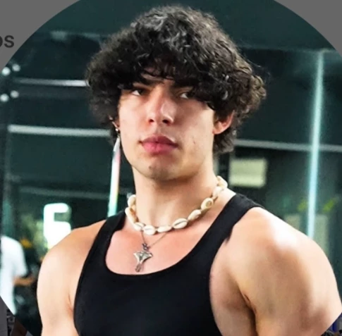 Alex(Calisthenics) thumbnail