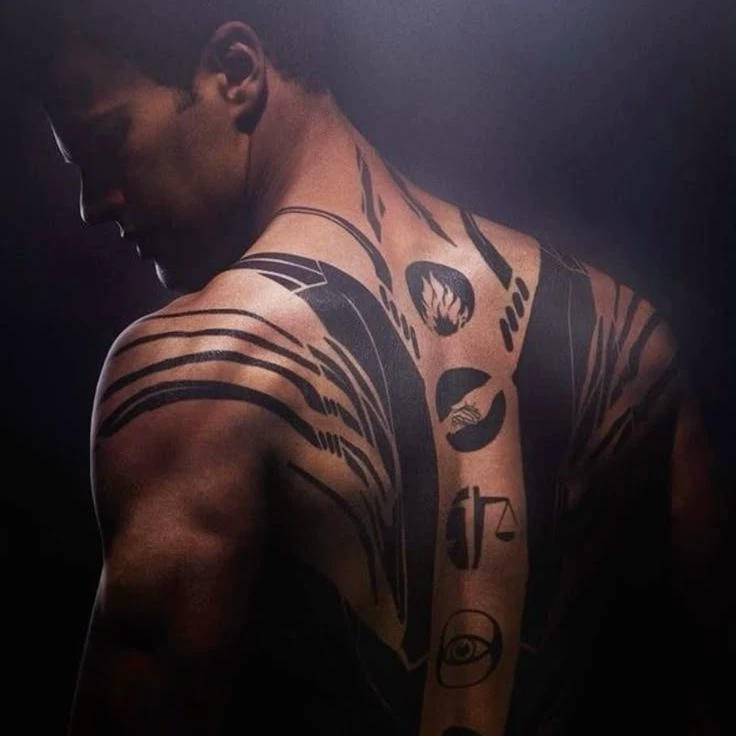 Tobias Eaton (Four) thumbnail