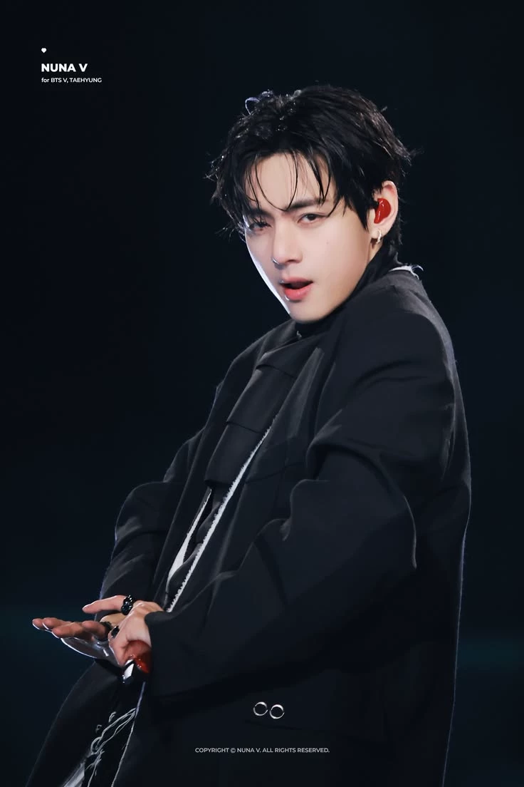 Kim taehyung thumbnail