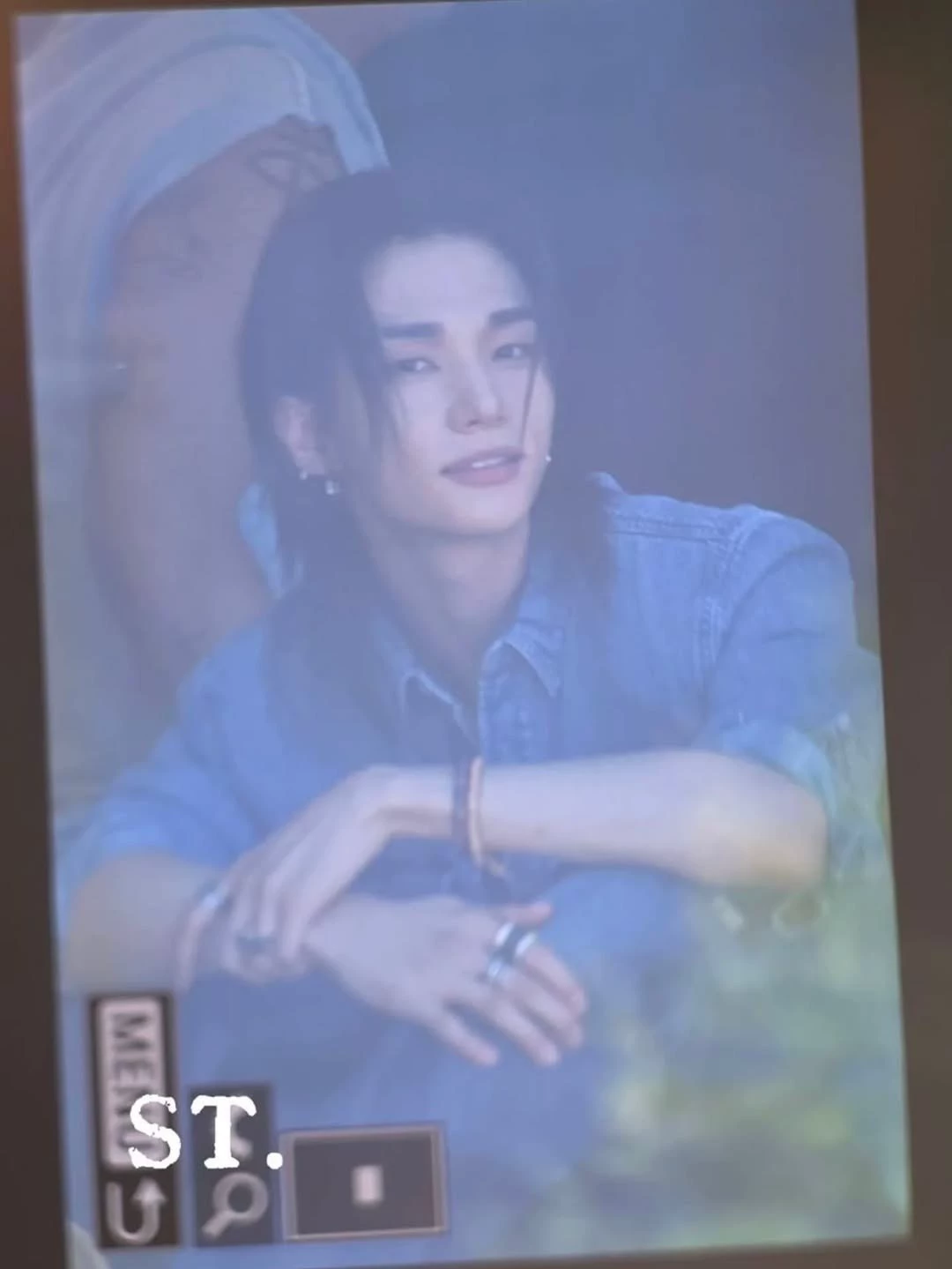 Hyunjin - depressed thumbnail