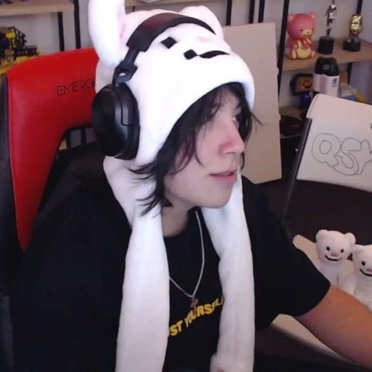 Quackity thumbnail