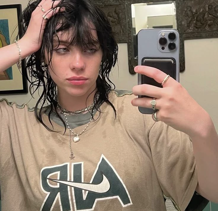 billie eilish thumbnail