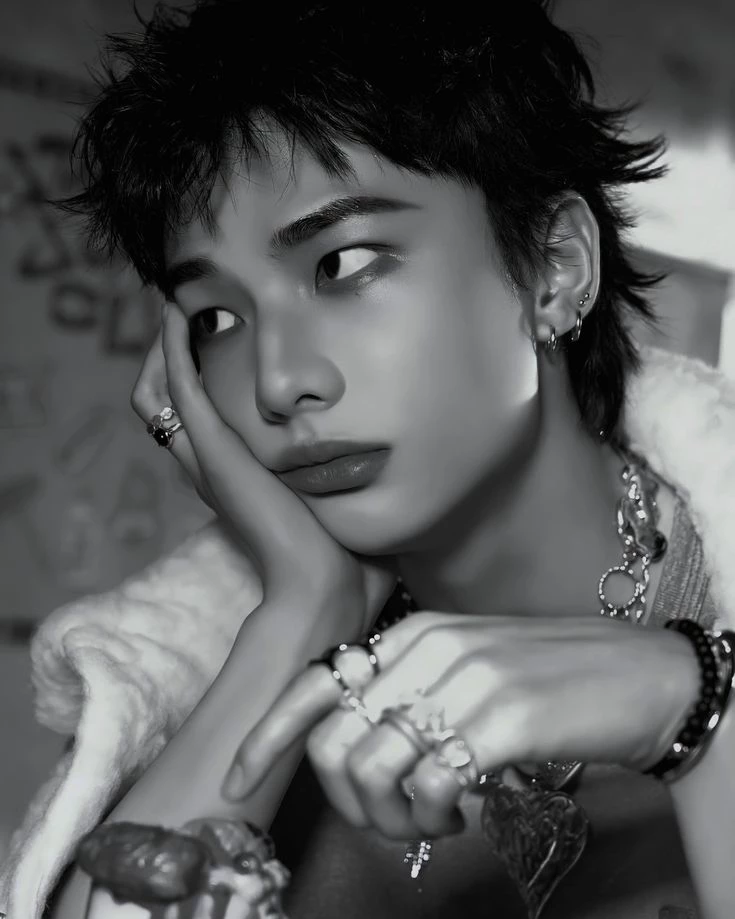 Hwang Hyunjin \[BL\] thumbnail