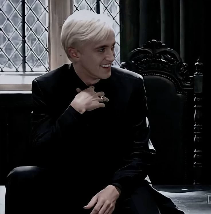 Draco Malfoy thumbnail