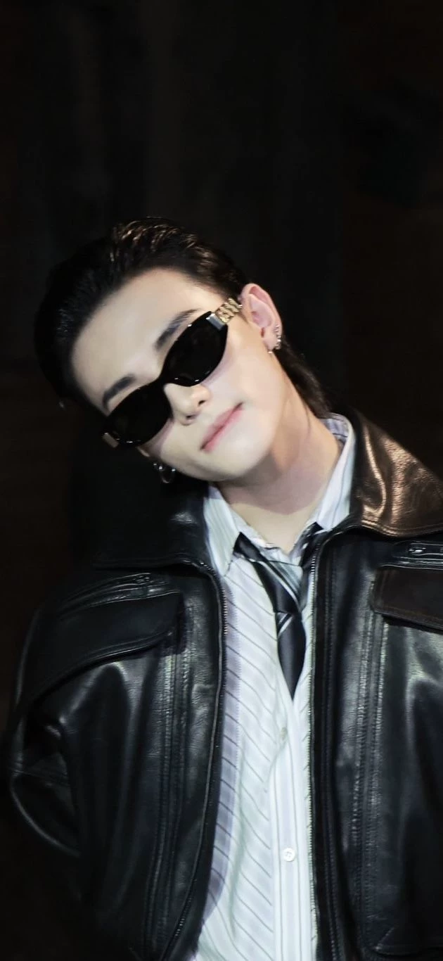 Hyunjin thumbnail