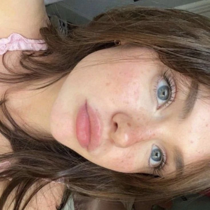 Elena thumbnail