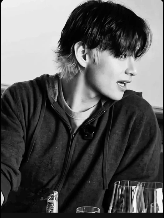 Kim Taehyung, husband. thumbnail