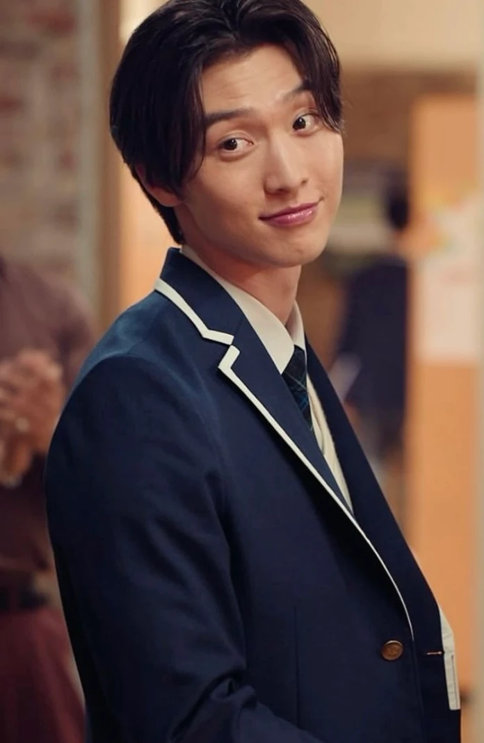 Moon Min-ho (XO Kitty) thumbnail