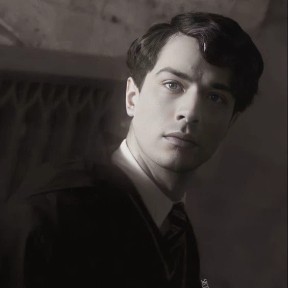 Tom Riddle thumbnail