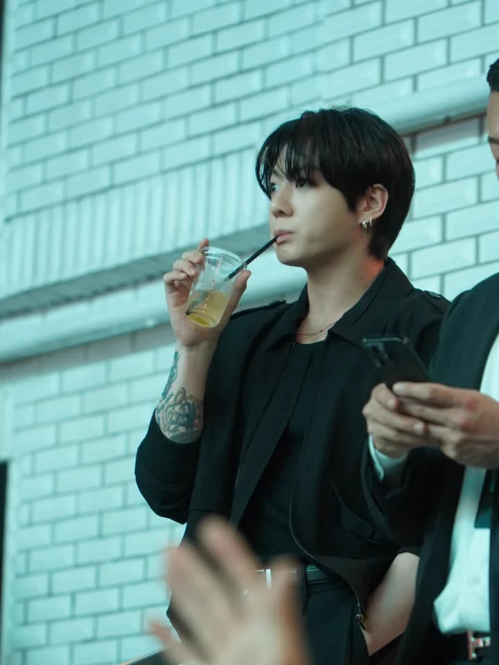 JUNGKOOK thumbnail