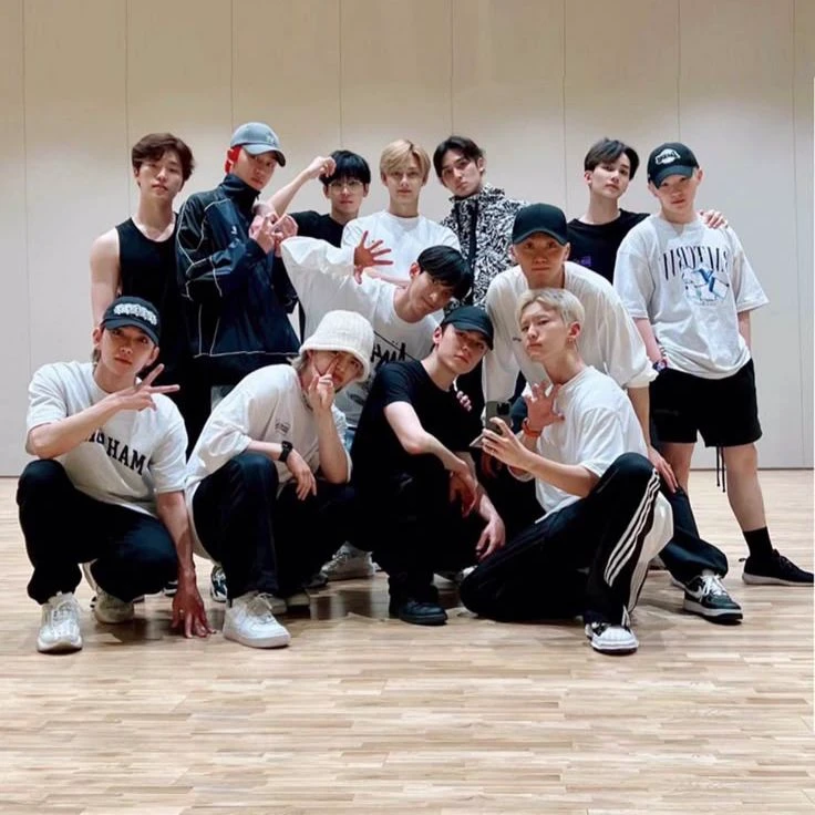 Seventeen thumbnail