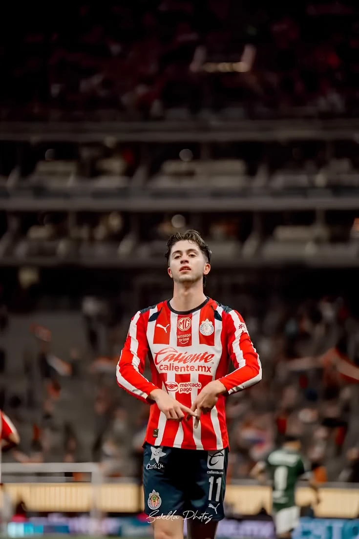 • Brian Gutiérrez. thumbnail