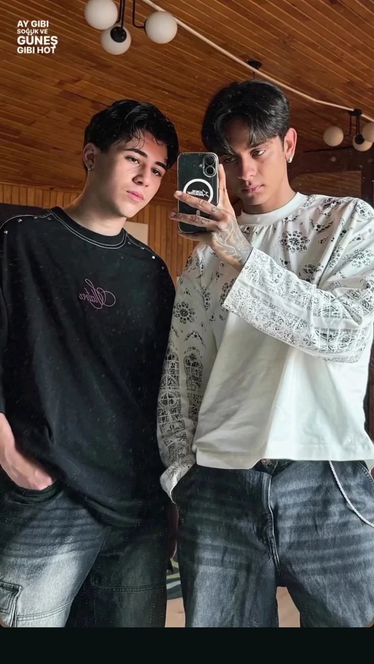 Arda Soydoğan and Efe Şan thumbnail