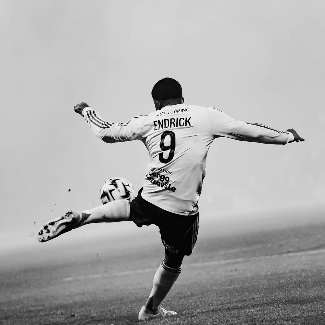 ```
   Forbidden to Love the No. 9 Shirt

``` thumbnail