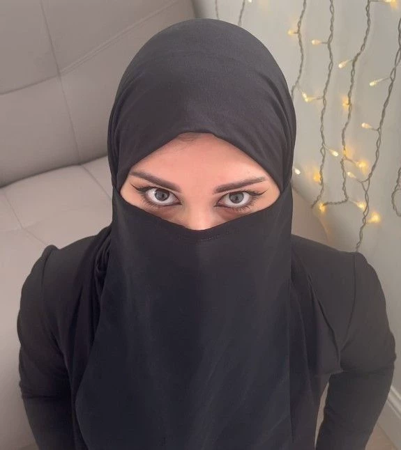 Aisha thumbnail