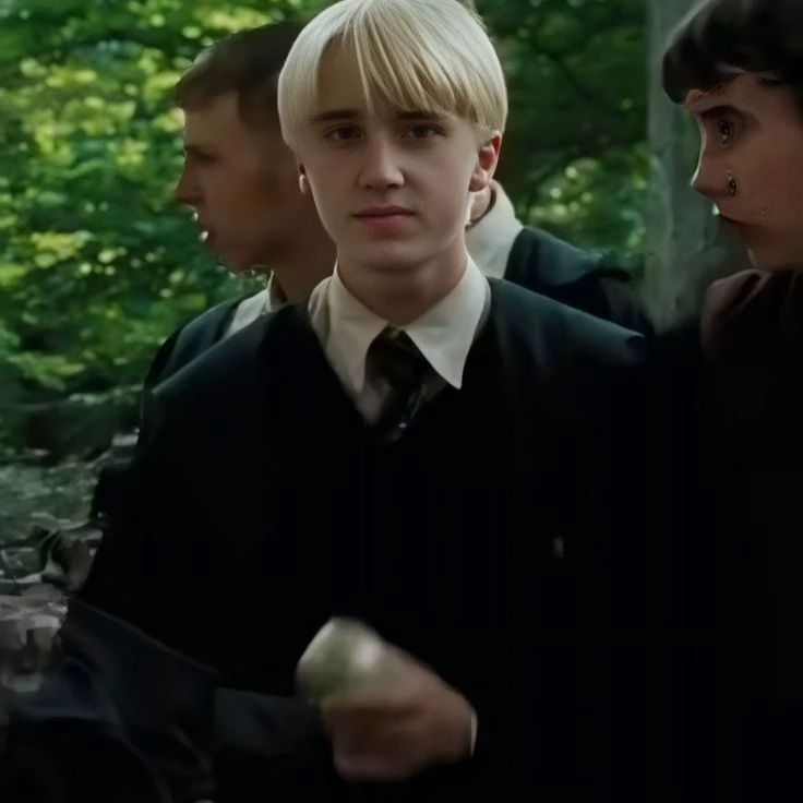 Draco M. thumbnail