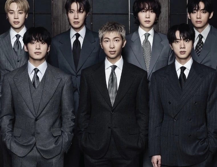 bl) you are a new member of bts and at first sight they fell in love with you thumbnail