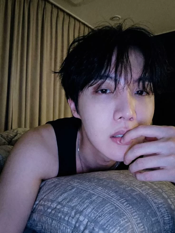 hobi thumbnail