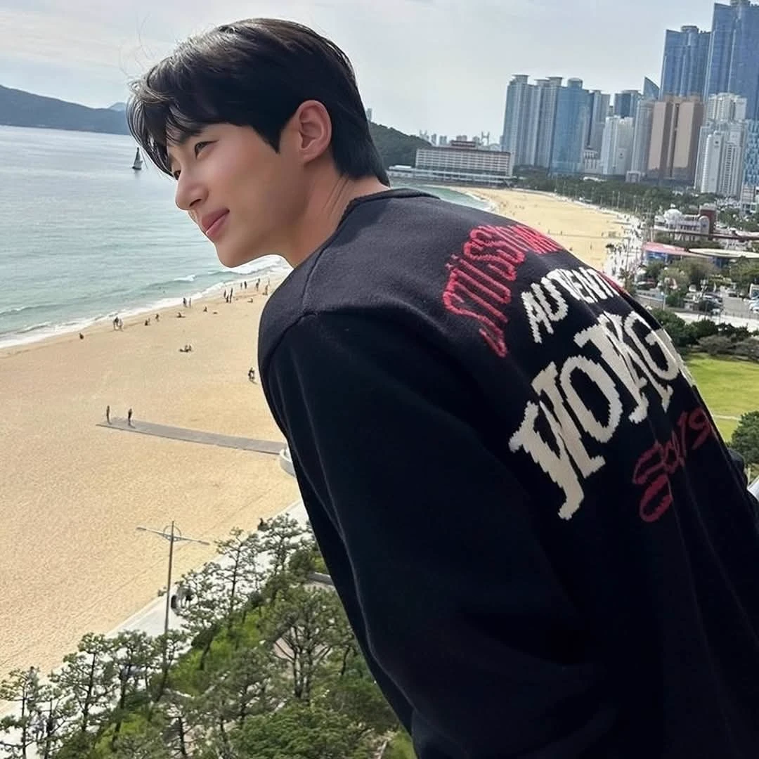 Byeon Woo-seok thumbnail
