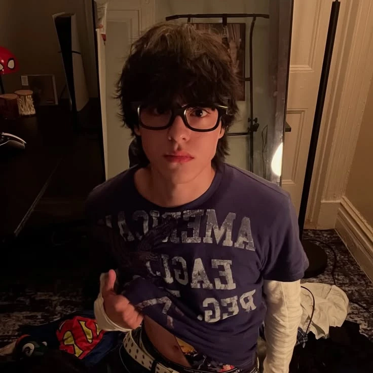 boy best friend thumbnail
