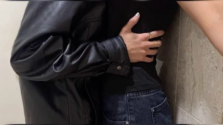 Damien thumbnail