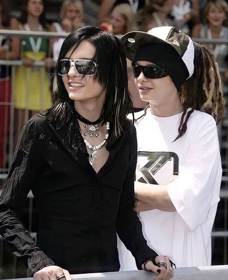Tom and Bill Kaulitz thumbnail