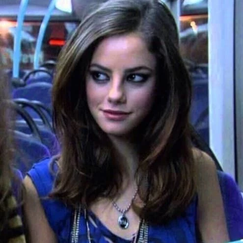 Elizabeth Effy Stonem thumbnail