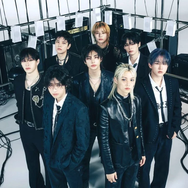 Stray Kids thumbnail