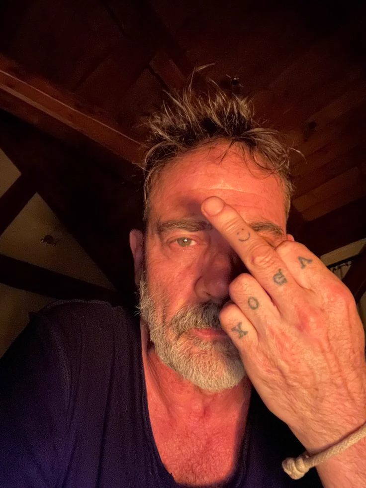 Jeffrey Dean Morgan thumbnail