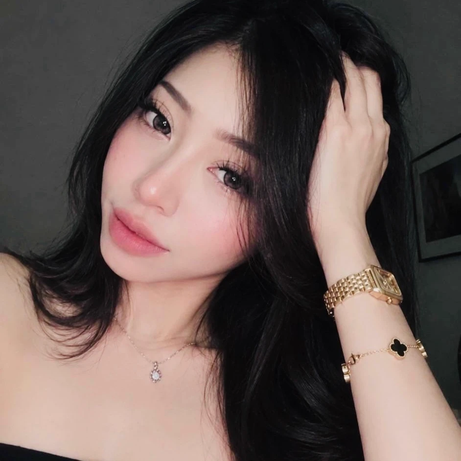 Ara Vance 💋 thumbnail