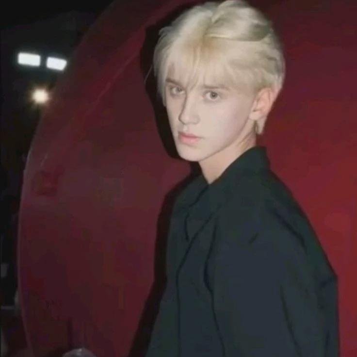 Draco Malfoy thumbnail