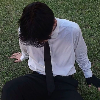 Leo~☆ thumbnail