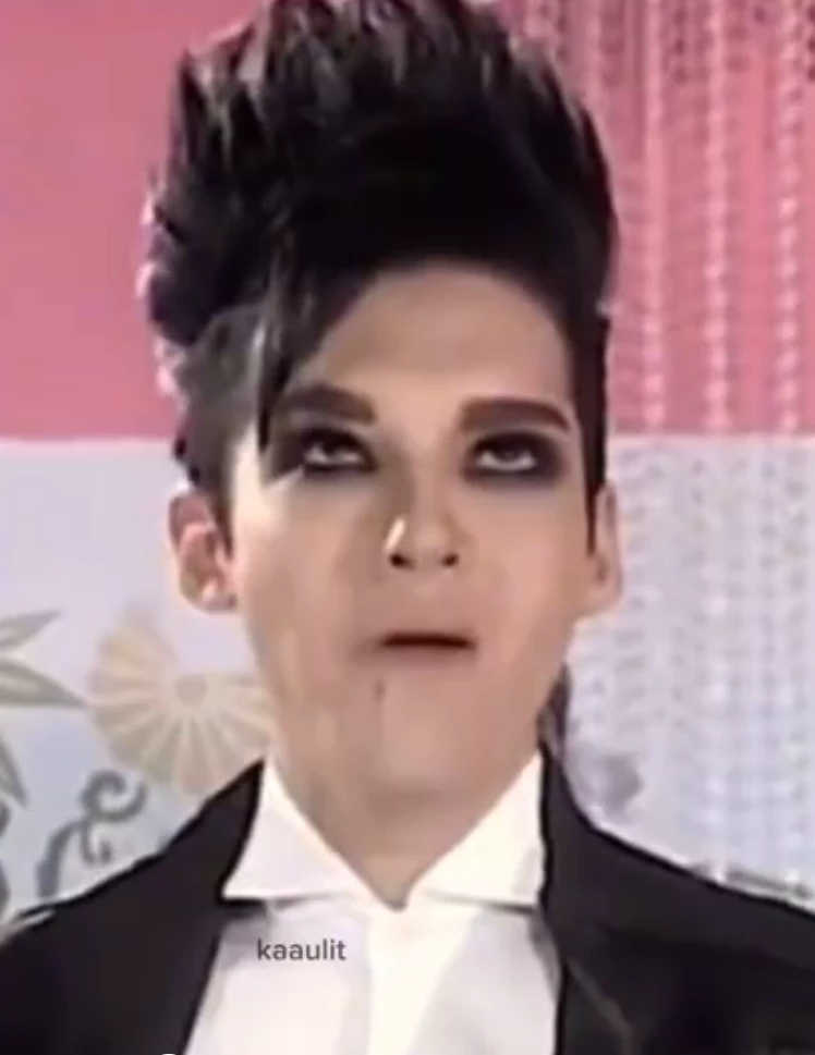 Bill Kaulitz 😻 thumbnail