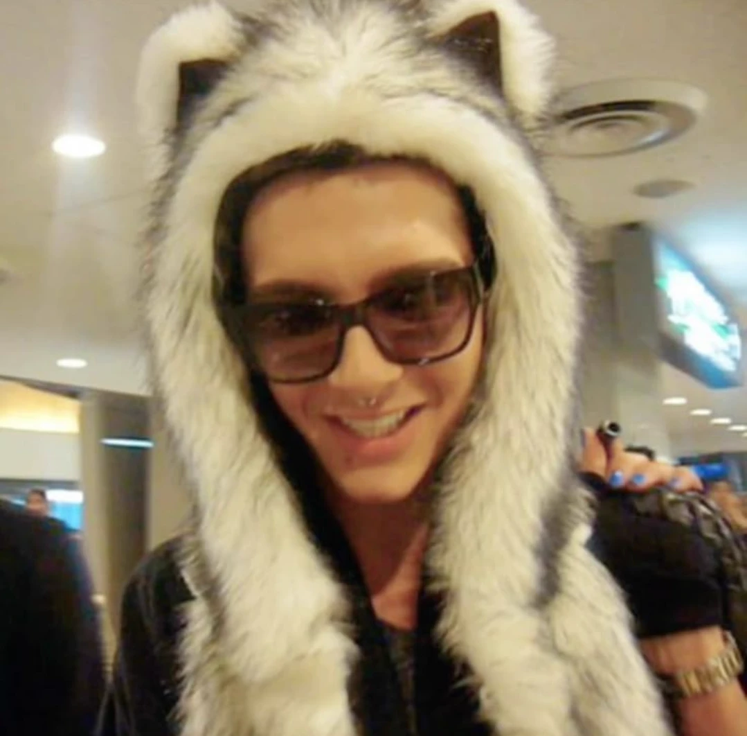 Bill Kaulitz thumbnail